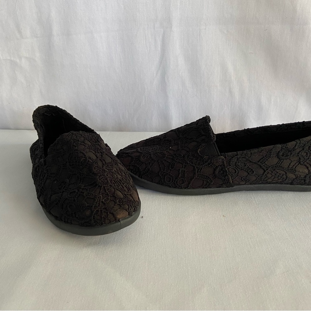 Airwalk slip ons